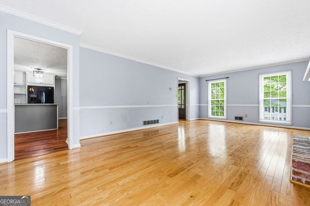 180 Forest Lane NW, Marietta, GA 30064