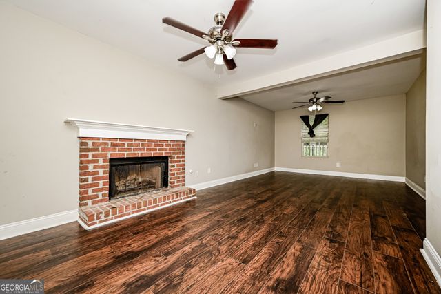 6155 Raleigh Oaks Court, Lithonia, GA 30058