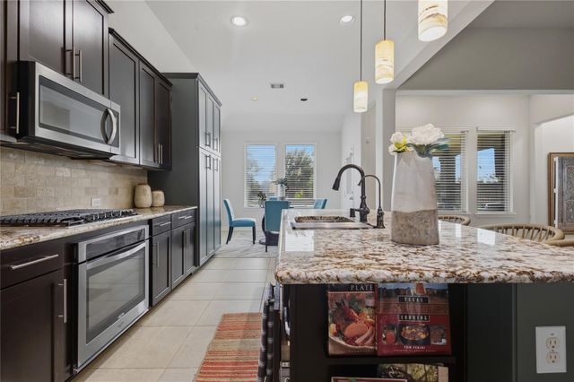 3596 Mustang Ridge Lane, Pearland, TX 77584