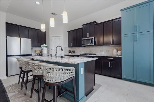 3596 Mustang Ridge Lane, Pearland, TX 77584