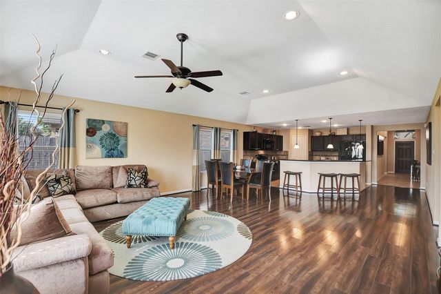 9706 Lockhart Reach Lane, Humble, TX 77396