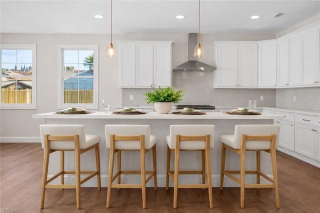 1840 Karen LN, Virginia Beach, VA 23454