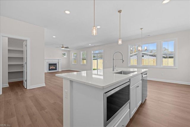 1840 Karen LN, Virginia Beach, VA 23454
