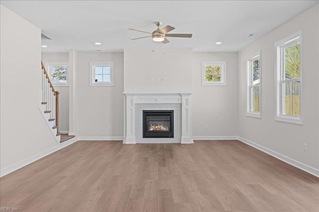 1840 Karen LN, Virginia Beach, VA 23454