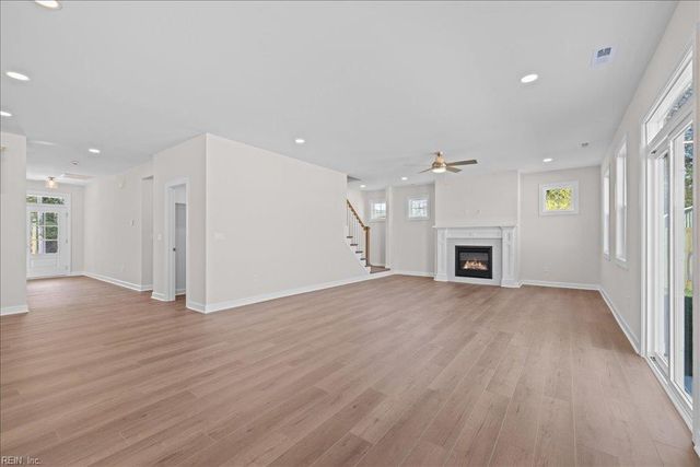 1840 Karen LN, Virginia Beach, VA 23454