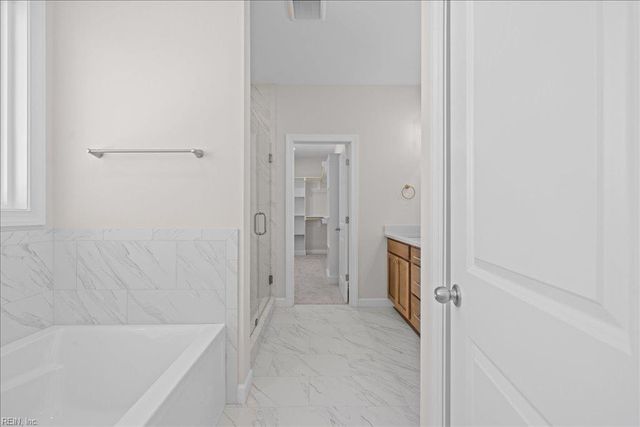 1840 Karen LN, Virginia Beach, VA 23454