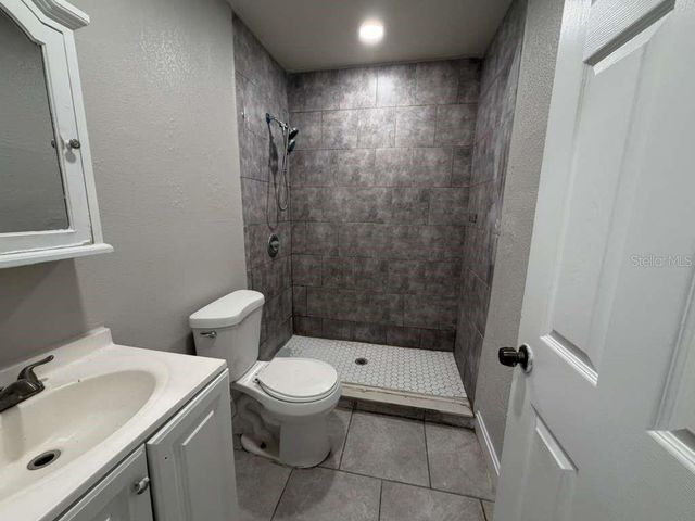 4046 QUEEN ANNE DRIVE, Orlando, FL 32839