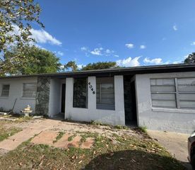 4046 QUEEN ANNE DRIVE, Orlando, FL 32839