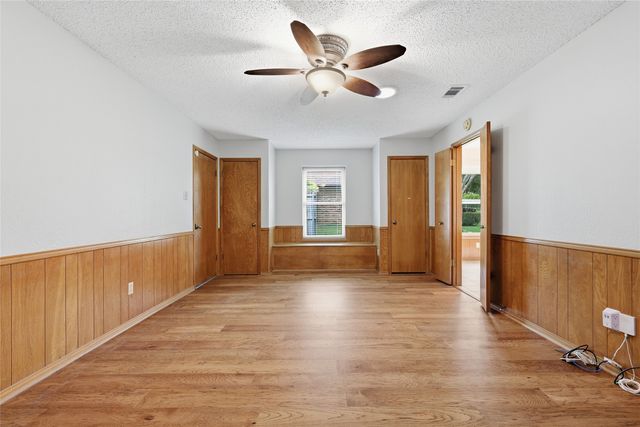 1030 Florence Drive, Duncanville, TX 75116