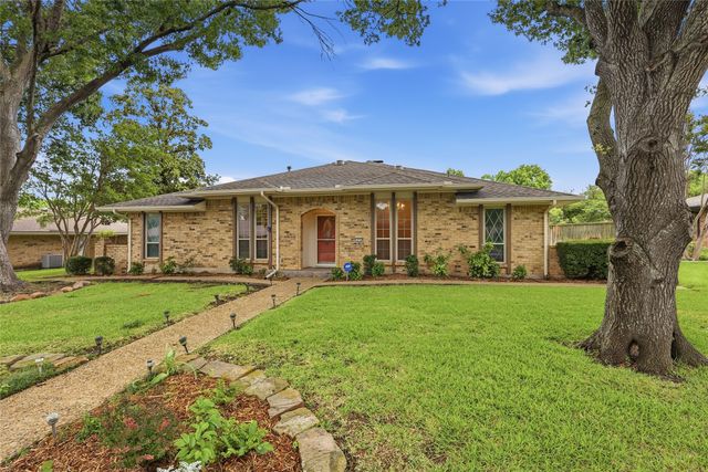 1030 Florence Drive, Duncanville, TX 75116