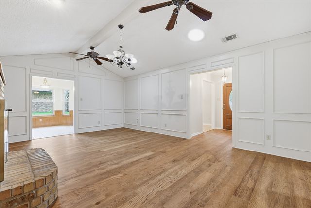 1030 Florence Drive, Duncanville, TX 75116