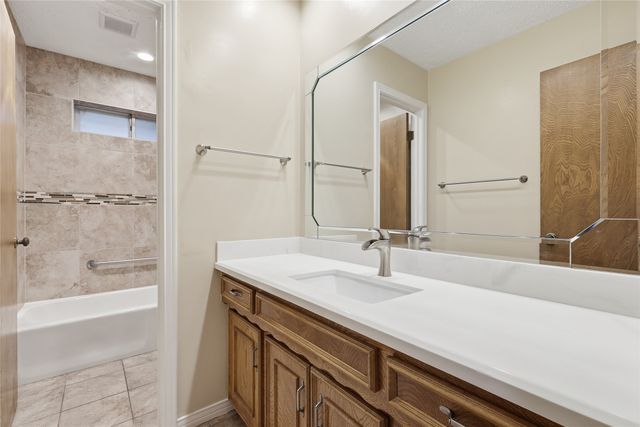 1030 Florence Drive, Duncanville, TX 75116