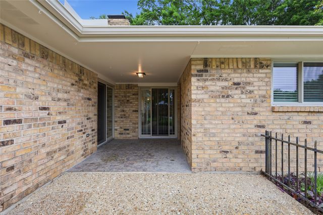 1030 Florence Drive, Duncanville, TX 75116