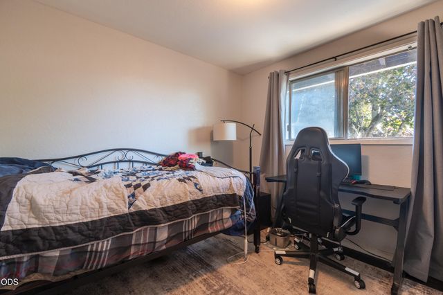 7701 Bellaire Way, White City, OR 97503