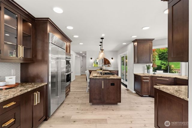 21 33rd Avenue Ct NW, Gig Harbor, WA 98335