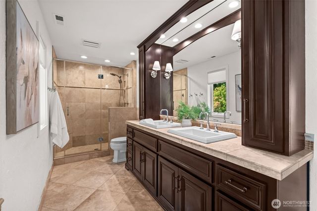 21 33rd Avenue Ct NW, Gig Harbor, WA 98335