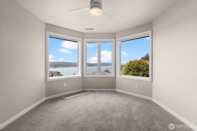 21 33rd Avenue Ct NW, Gig Harbor, WA 98335