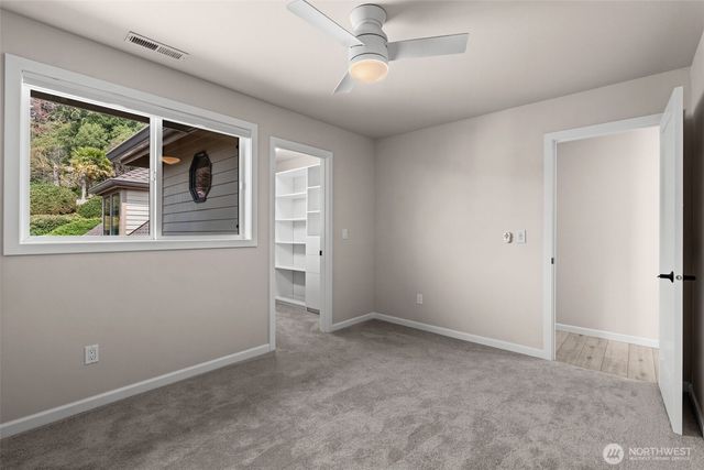 21 33rd Avenue Ct NW, Gig Harbor, WA 98335