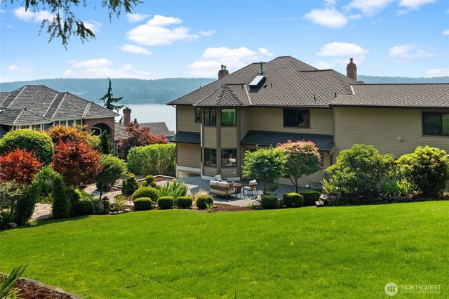 21 33rd Avenue Ct NW, Gig Harbor, WA 98335