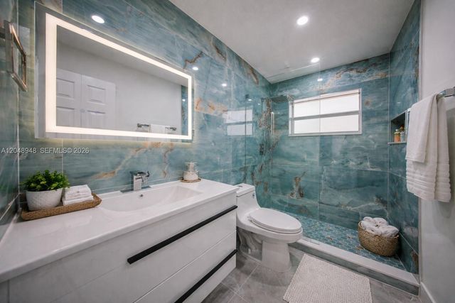 2458 Polk Street 201, Hollywood, FL 33020