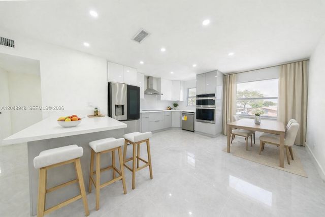 2458 Polk Street 201, Hollywood, FL 33020