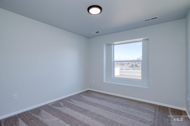 653 S Blackfoot Ave, Emmett, ID 83617