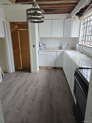 14773 Kilbourne Street, Detroit, MI 48213