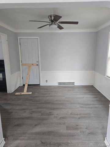 14773 Kilbourne Street, Detroit, MI 48213