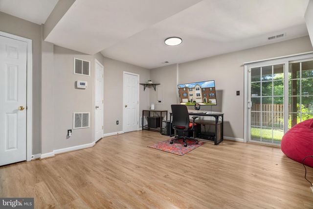 545 SPARKLEBERRY TER NE, Leesburg, VA 20176
