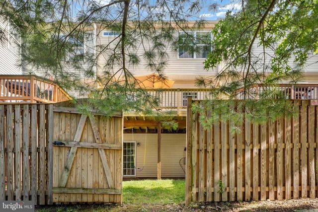 545 SPARKLEBERRY TER NE, Leesburg, VA 20176