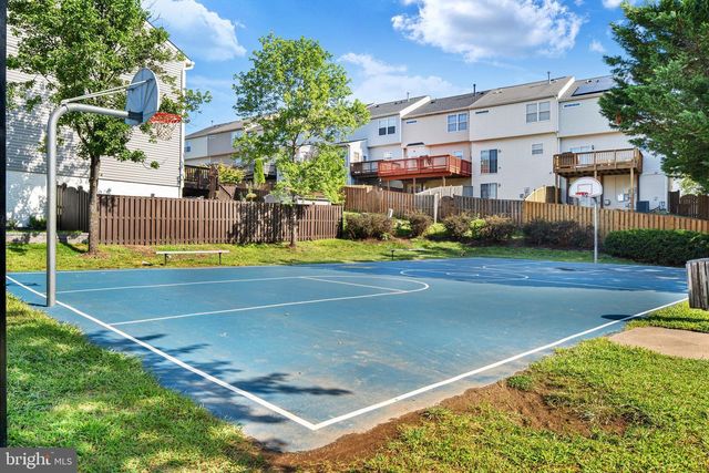 545 SPARKLEBERRY TER NE, Leesburg, VA 20176