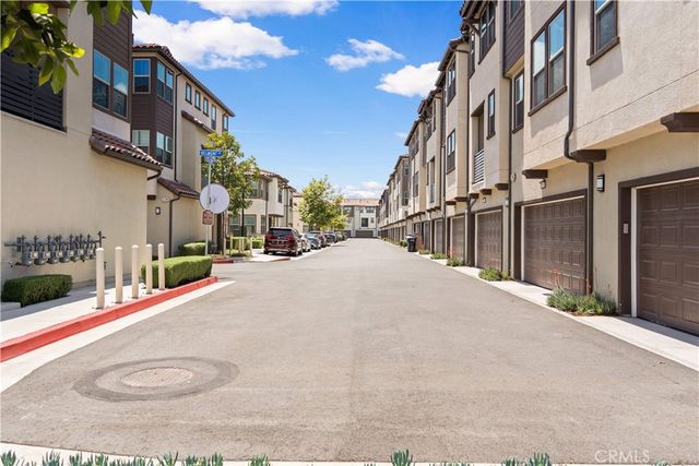 10301 Triple Crown Lane, Cypress, CA 90720