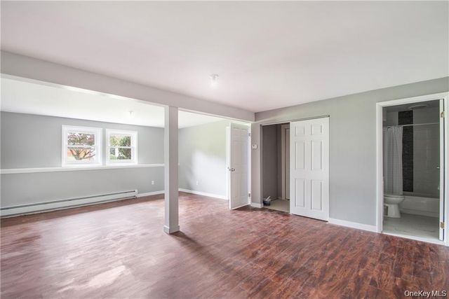 29 Robert Drive, Warwick, NY 10990