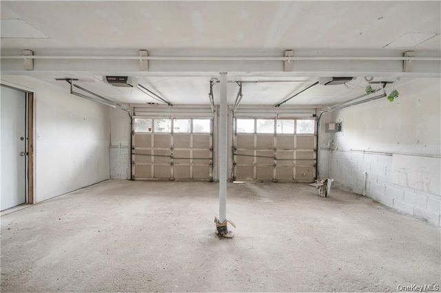 29 Robert Drive, Warwick, NY 10990