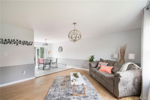 29 Robert Drive, Warwick, NY 10990