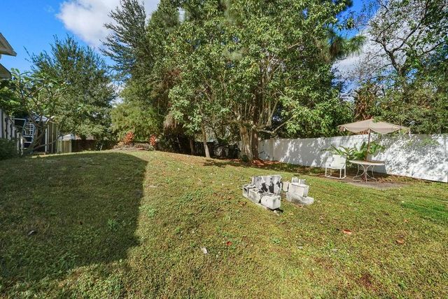 3605 LATE MORNING CIRCLE, Kissimmee, FL 34744