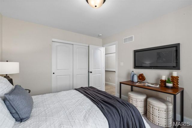 2 Hickory at Bluestem Estates, Lake St Louis, MO 63367