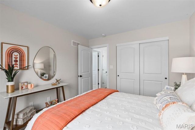 2 Hickory at Bluestem Estates, Lake St Louis, MO 63367