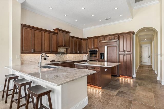 000 LAKE MILLS ROAD, Oviedo, FL 32766