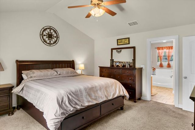 2672 Lansing Switch Road, Longview, TX 75602