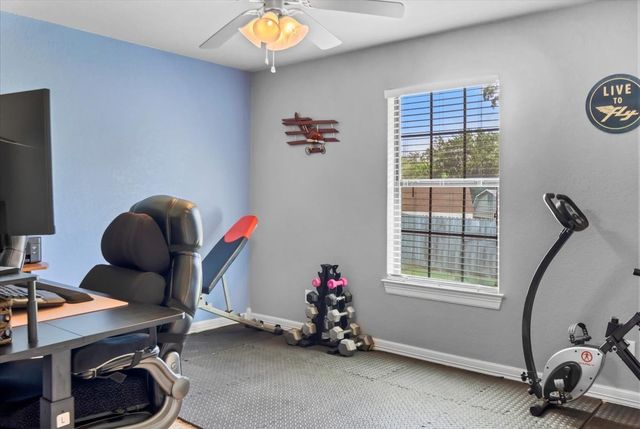 2672 Lansing Switch Road, Longview, TX 75602