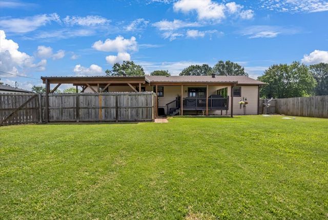 2672 Lansing Switch Road, Longview, TX 75602