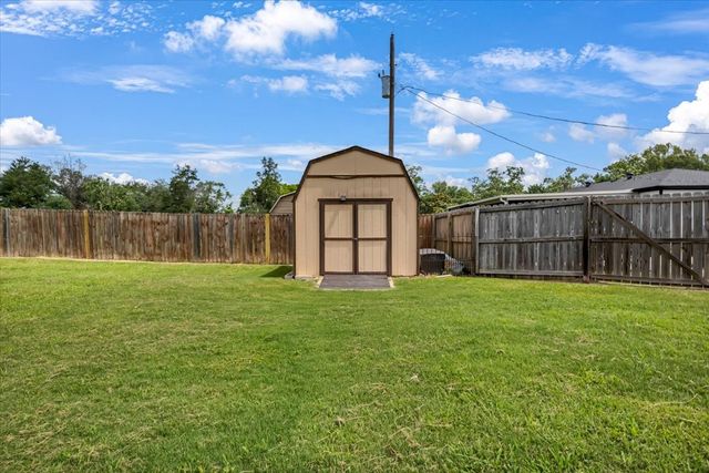 2672 Lansing Switch Road, Longview, TX 75602