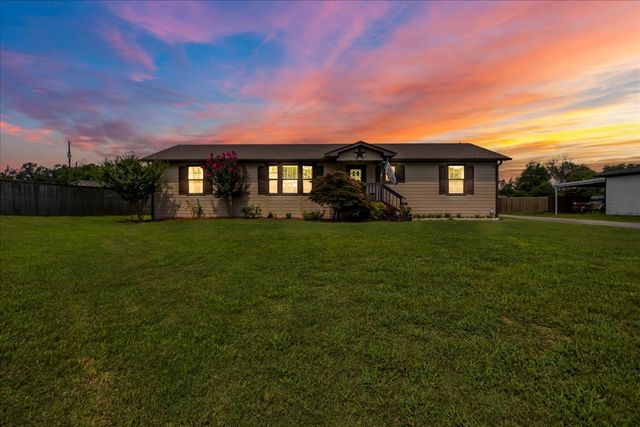 2672 Lansing Switch Road, Longview, TX 75602