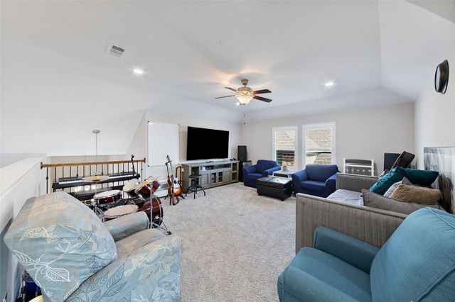 1405 Lake Falls Terrace, Lewisville, TX 75010