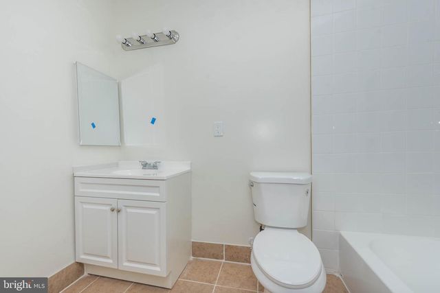 1640 N BROADWAY, Baltimore, MD 21213