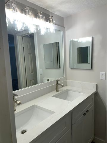 260 Seabreeze Circle, Jupiter, FL 33477