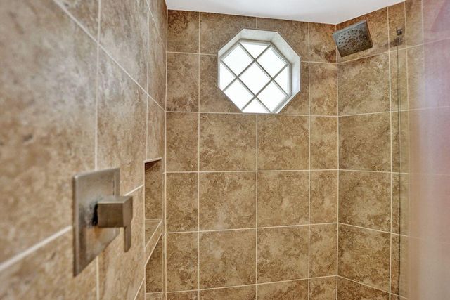 260 Seabreeze Circle, Jupiter, FL 33477