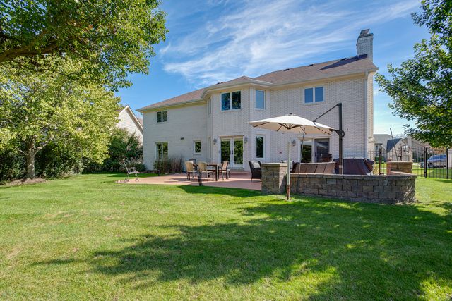 430 Hillandale Drive, Bartlett, IL 60103
