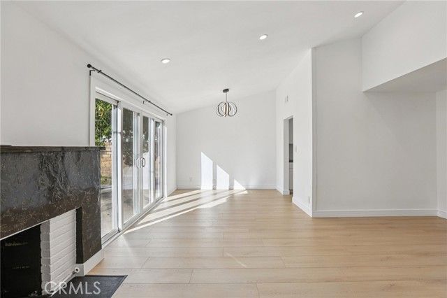 11221 Balboa, Granada Hills (los Angeles), CA 91344